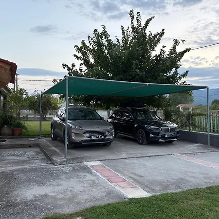 Sapphire , Beachfront Family For 4 With Private Garden, 1-minute Walk To The Appartement