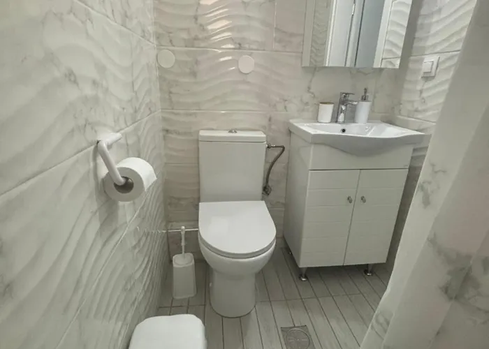 Sapphire , Beachfront Family For 4 With Private Garden, 1-minute Walk To The *